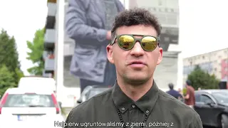 Nowy mural w Jelczu-Laskowicach – Wiesław Gołas i ciężarówka Jelcz