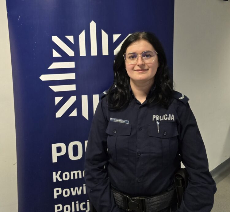 „Po raz pierwszy poczułam, że ktoś mnie wysłuchał…” – Podziękowania dla oławskiej dzielnicowej